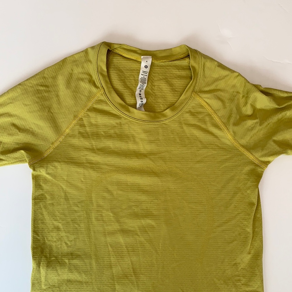 Lululemon Swiftly Tech Long Sleeve - Size 2/4